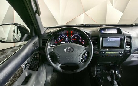 Toyota Land Cruiser Prado 120 рестайлинг, 2004 год, 1 543 000 рублей, 14 фотография