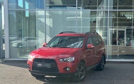 Mitsubishi Outlander III рестайлинг 3, 2011 год, 1 237 000 рублей, 3 фотография