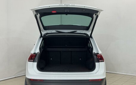 Volkswagen Tiguan II, 2018 год, 2 899 000 рублей, 5 фотография