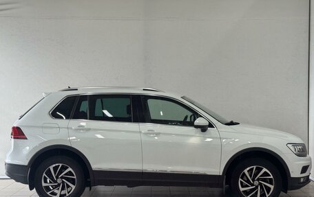 Volkswagen Tiguan II, 2018 год, 2 899 000 рублей, 8 фотография