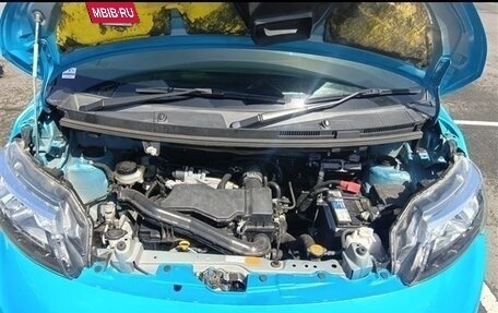 Toyota Roomy I, 2022 год, 625 000 рублей, 2 фотография