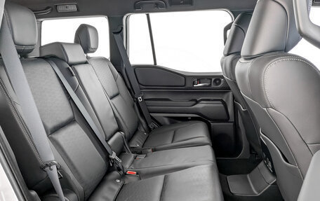 Toyota Land Cruiser Prado, 2024 год, 12 700 000 рублей, 12 фотография