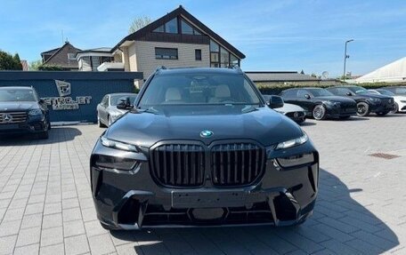 BMW X7, 2022 год, 10 100 000 рублей, 3 фотография