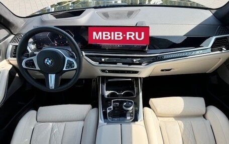 BMW X7, 2022 год, 10 100 000 рублей, 13 фотография