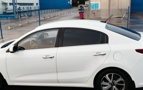 KIA Rio IV, 2018 год, 1 400 000 рублей, 8 фотография