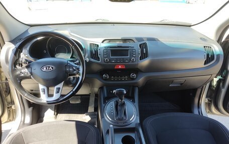 KIA Sportage III, 2010 год, 1 250 000 рублей, 14 фотография