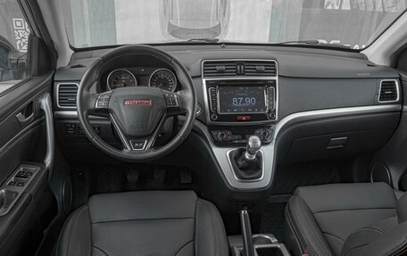 Haval H6, 2017 год, 1 389 000 рублей, 6 фотография
