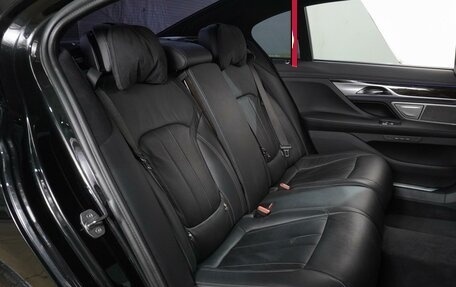 BMW 7 серия, 2019 год, 5 999 000 рублей, 7 фотография