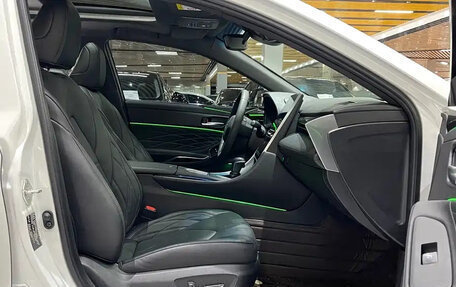 Toyota Camry, 2022 год, 2 730 000 рублей, 10 фотография