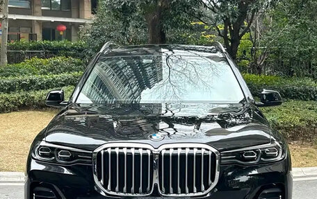 BMW X7, 2022 год, 8 325 810 рублей, 2 фотография