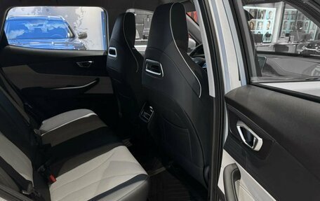 Chery Tiggo 4 I рестайлинг, 2025 год, 2 420 000 рублей, 12 фотография