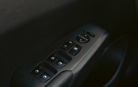 Hyundai Solaris II рестайлинг, 2020 год, 1 295 000 рублей, 10 фотография