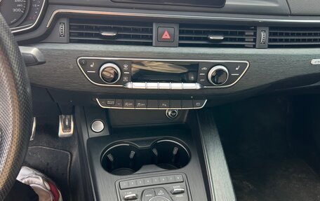 Audi A4, 2016 год, 2 950 000 рублей, 10 фотография