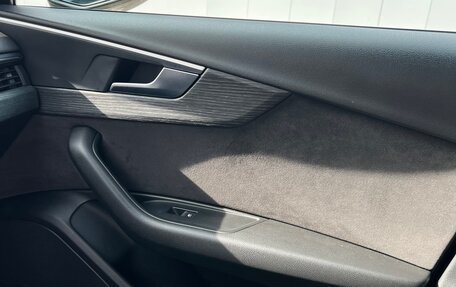 Audi A4, 2016 год, 2 950 000 рублей, 13 фотография