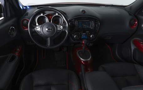 Nissan Juke II, 2018 год, 1 570 000 рублей, 6 фотография