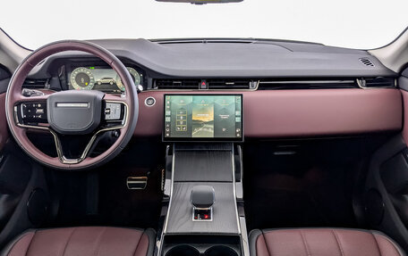 Land Rover Range Rover Evoque II, 2024 год, 7 400 000 рублей, 10 фотография