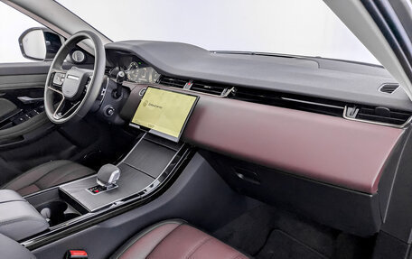 Land Rover Range Rover Evoque II, 2024 год, 7 400 000 рублей, 9 фотография