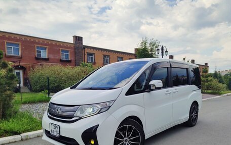 Honda Stepwgn IV, 2017 год, 1 790 000 рублей, 9 фотография