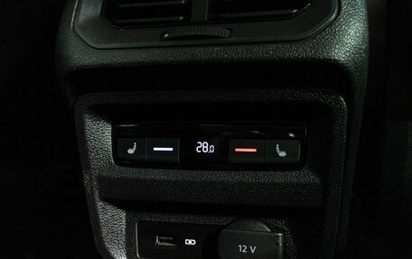 Volkswagen Tiguan II, 2018 год, 2 035 000 рублей, 20 фотография