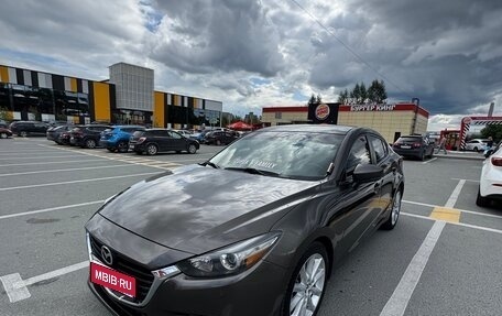 Mazda 3, 2017 год, 1 850 000 рублей, 1 фотография