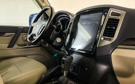 Mitsubishi Pajero IV, 2021 год, 3 947 000 рублей, 9 фотография
