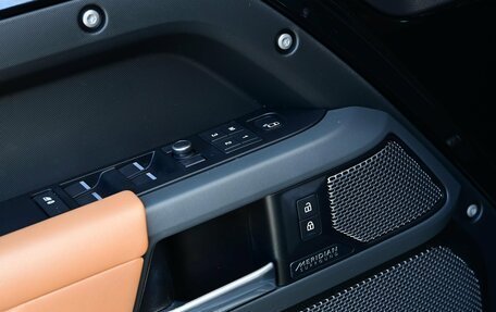 Land Rover Defender II, 2021 год, 7 489 364 рублей, 30 фотография