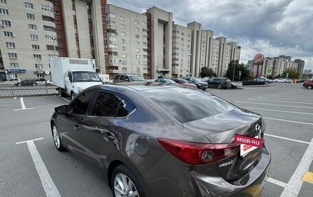 Mazda 3, 2017 год, 1 850 000 рублей, 4 фотография
