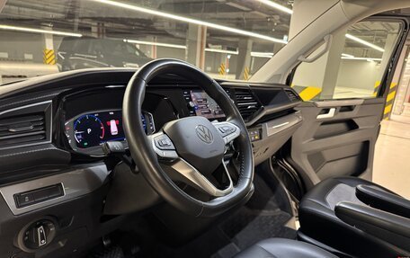 Volkswagen Multivan T6 рестайлинг, 2021 год, 7 450 000 рублей, 13 фотография