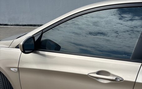 Hyundai Solaris II рестайлинг, 2013 год, 929 000 рублей, 15 фотография