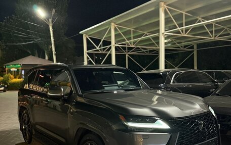 Lexus LX, 2022 год, 12 750 000 рублей, 2 фотография