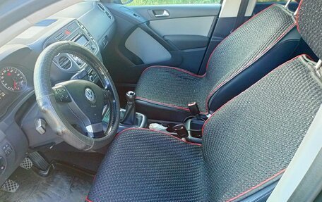 Volkswagen Tiguan I, 2010 год, 850 000 рублей, 5 фотография