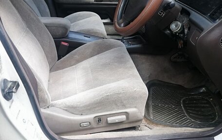 Toyota Crown, 1993 год, 330 000 рублей, 7 фотография