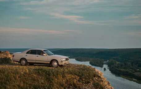 Toyota Crown, 1993 год, 330 000 рублей, 4 фотография