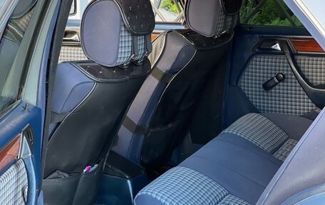 Mercedes-Benz E-Класс, 1992 год, 250 000 рублей, 7 фотография