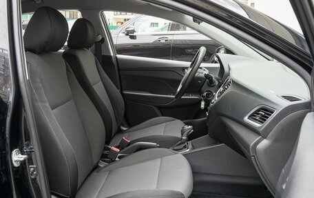 Hyundai Solaris II рестайлинг, 2018 год, 1 400 000 рублей, 8 фотография