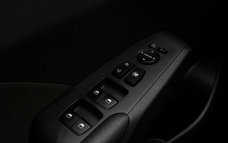 Hyundai Solaris II рестайлинг, 2018 год, 1 400 000 рублей, 18 фотография