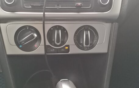 Volkswagen Polo VI (EU Market), 2013 год, 880 000 рублей, 7 фотография
