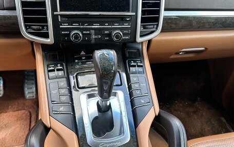 Porsche Cayenne III, 2011 год, 2 545 000 рублей, 23 фотография