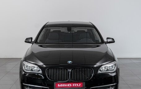 BMW 7 серия, 2013 год, 1 935 000 рублей, 3 фотография