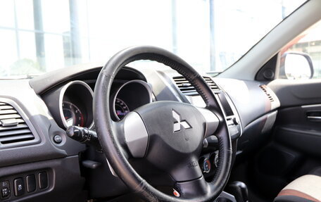 Mitsubishi ASX I рестайлинг, 2010 год, 999 000 рублей, 8 фотография