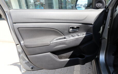 Mitsubishi ASX I рестайлинг, 2010 год, 999 000 рублей, 9 фотография
