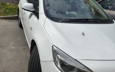 Opel Astra J, 2011 год, 630 000 рублей, 3 фотография