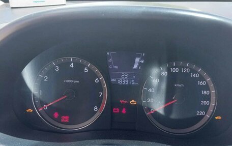 Hyundai Solaris II рестайлинг, 2013 год, 620 000 рублей, 2 фотография