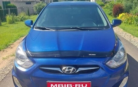 Hyundai Solaris II рестайлинг, 2013 год, 620 000 рублей, 9 фотография