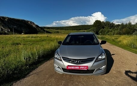 Hyundai Solaris II рестайлинг, 2016 год, 1 049 000 рублей, 2 фотография