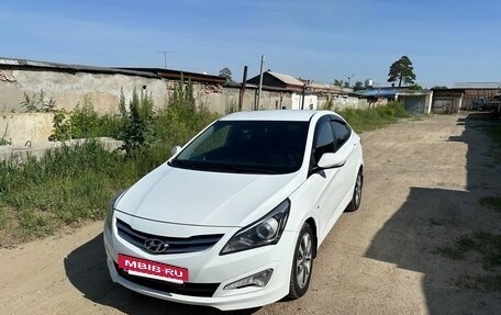 Hyundai Solaris II рестайлинг, 2015 год, 1 100 000 рублей, 3 фотография