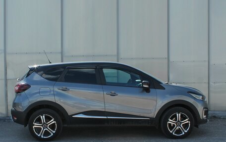 Renault Kaptur I рестайлинг, 2019 год, 970 000 рублей, 5 фотография