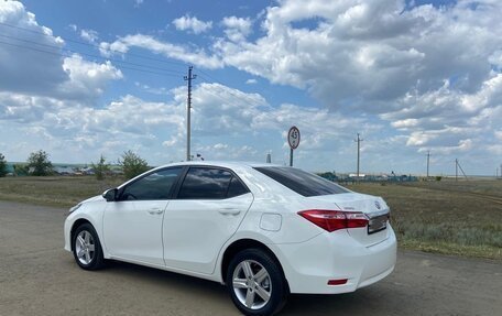 Toyota Corolla, 2014 год, 1 370 000 рублей, 2 фотография