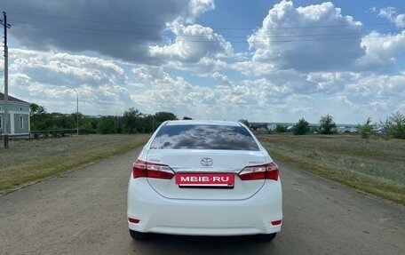 Toyota Corolla, 2014 год, 1 370 000 рублей, 6 фотография