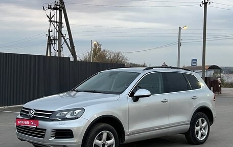 Volkswagen Touareg III, 2011 год, 2 050 000 рублей, 3 фотография